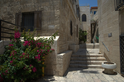 Quartier fleuri toujours